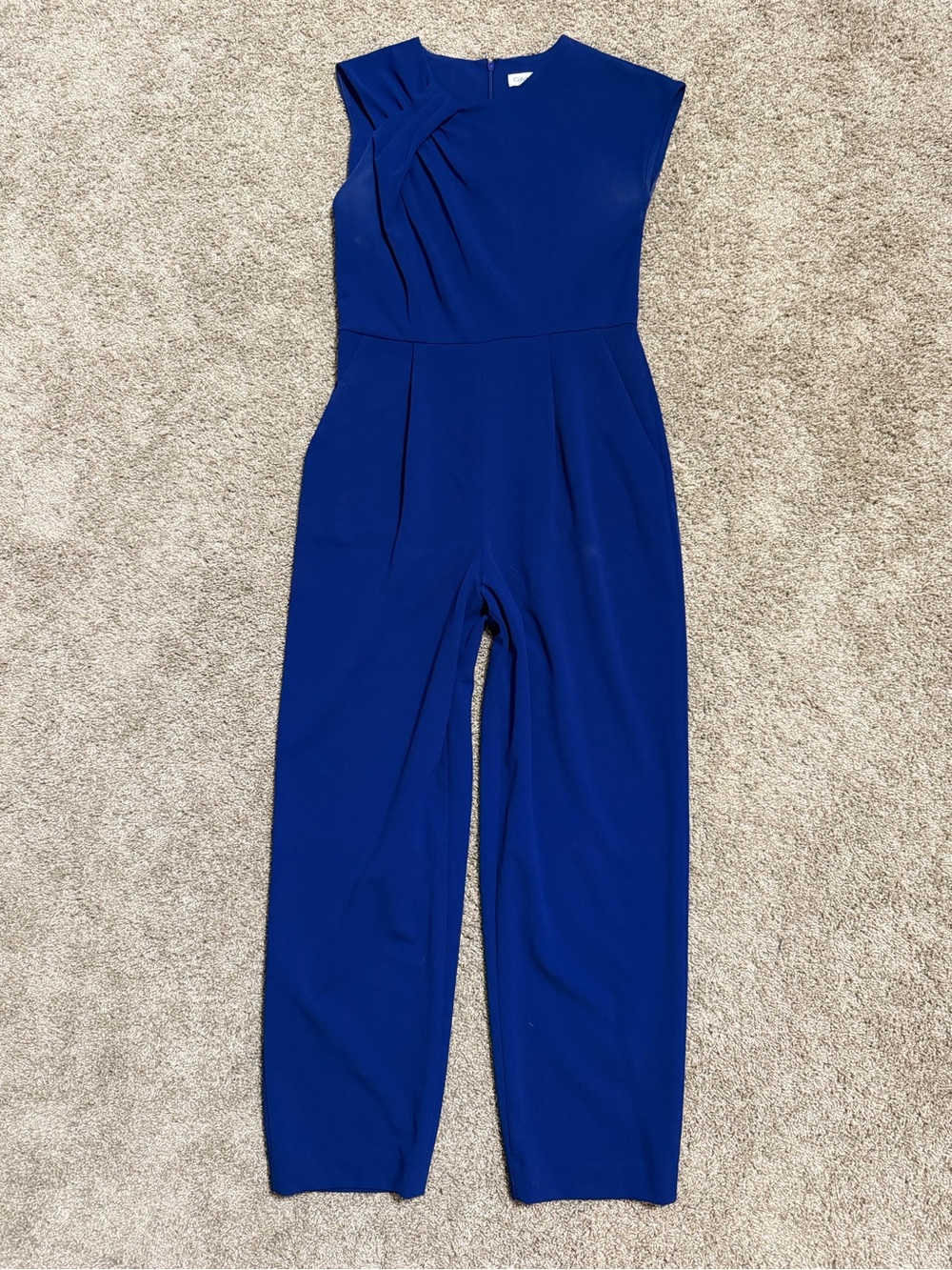 Calvin Klein Deep Blue Garment Label Detail